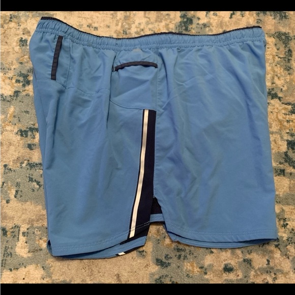New Balance mens running shorts L - Picture 4 of 9